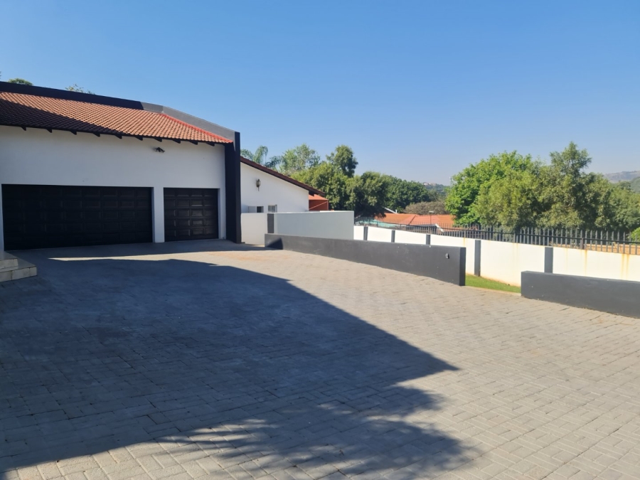 4 Bedroom Property for Sale in Safari Gardens North West